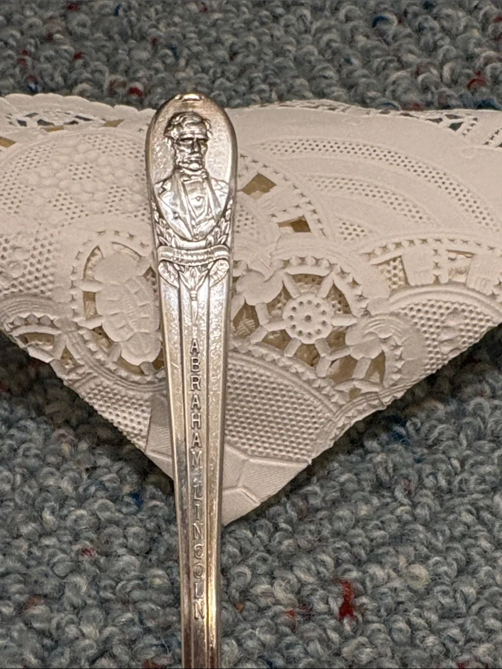 William Rogers International Silver. Presidential spoons series: Abraham Lincoln